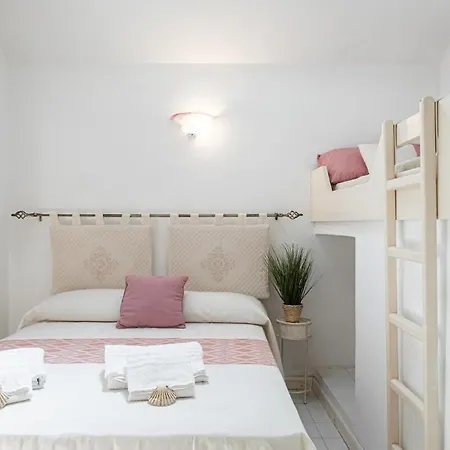 - Jewel On The Seafront Promenade Apartment Carloforte (Isola di San Pietro)