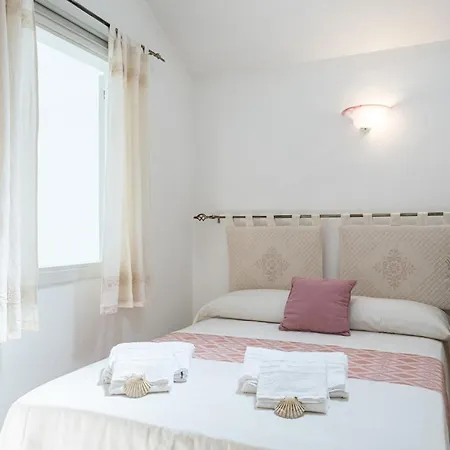 - Jewel On The Seafront Promenade *