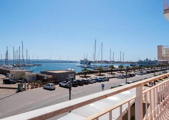 Apartment - Jewel On The Seafront Promenade Carloforte (Isola di San Pietro)